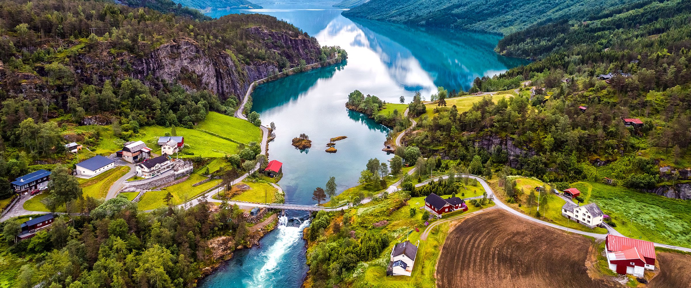 beautiful-nature-norway-aerial-photography-PTKMY2L